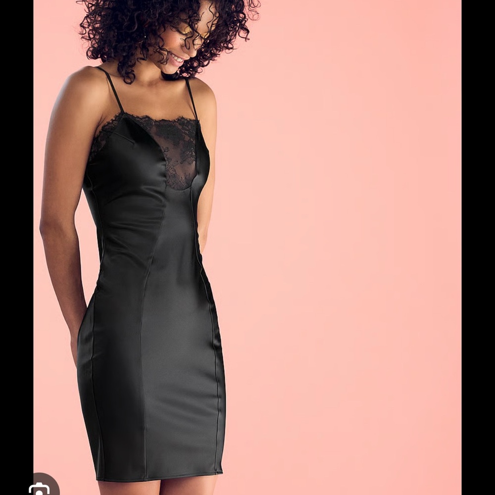 Victoria's Secret Black Satin Chemise bodycon dress structure 90s‎ grunge lace